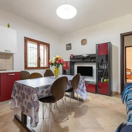 Giulia Piccola * Castiadas